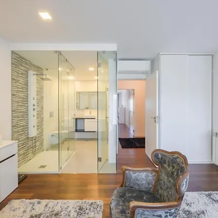 Apartment Glicinias Guest House, Free Garage - *